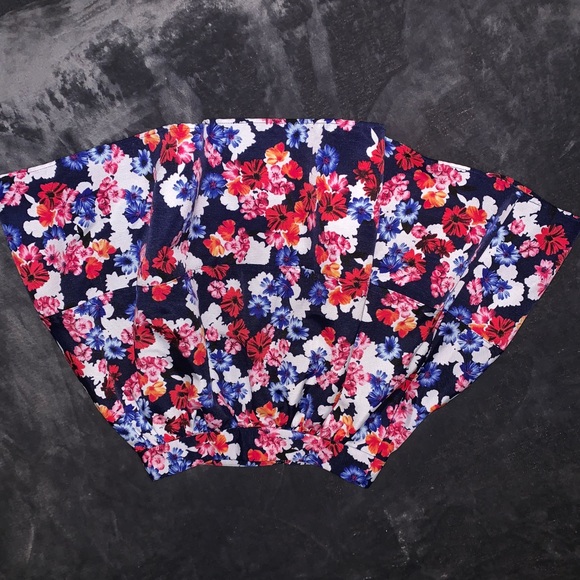 Express High Waist Floral and Blue Skirt Size 0 - Picture 4 of 6